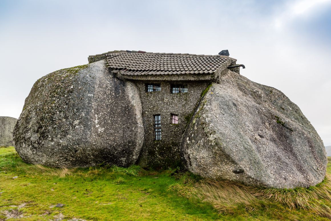 „Hobití domek“ u Fafe v severním Portugalsku