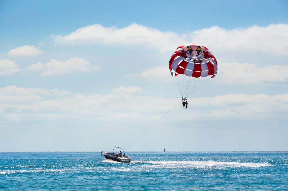 Parasailing v Bulharsku