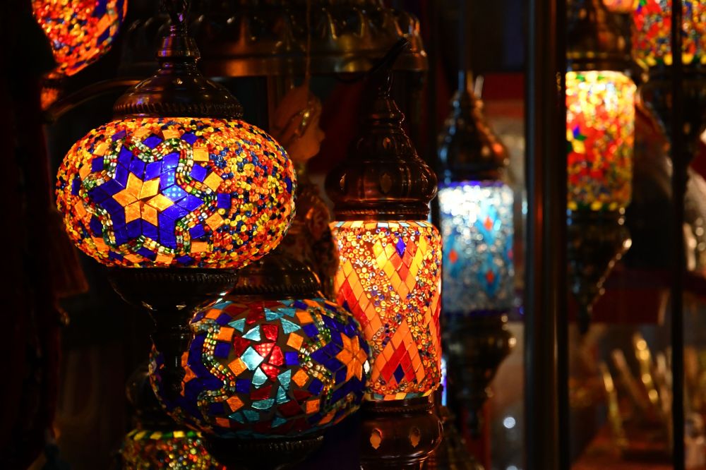 Lampy, Katar Lampy, Katar