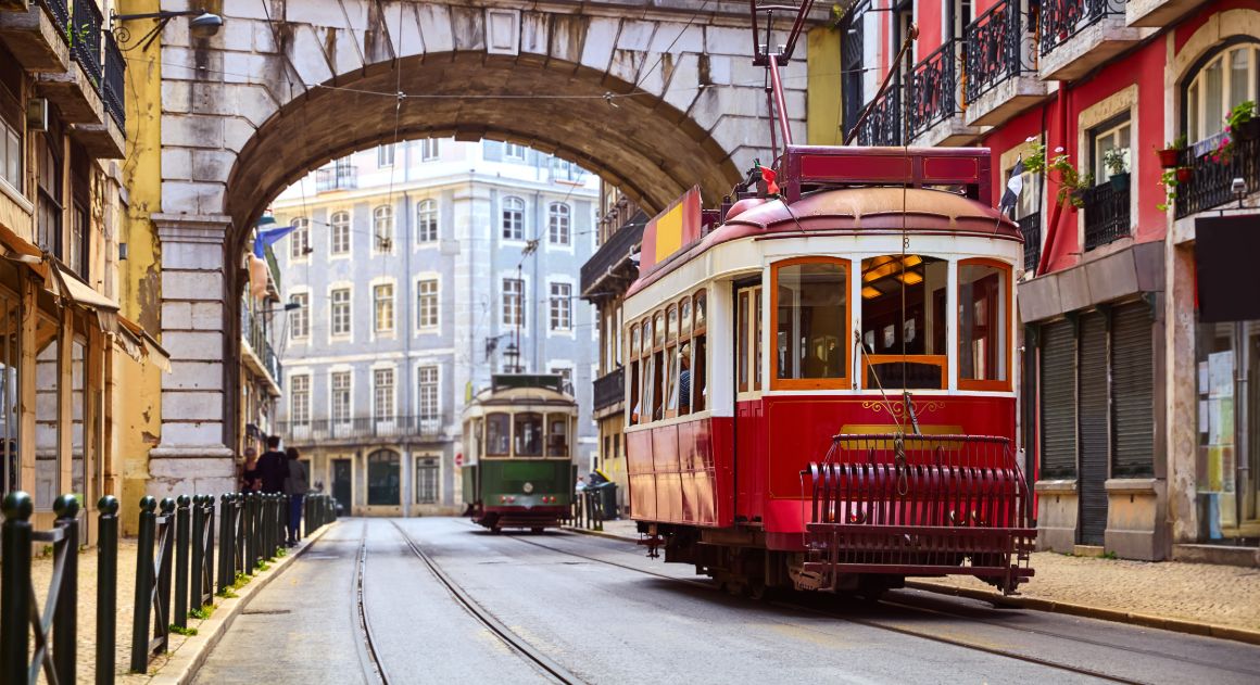 Retro tramvaj v Lisabonu, Portugalsko Retro tramvaj v Lisabonu, Portugalsko